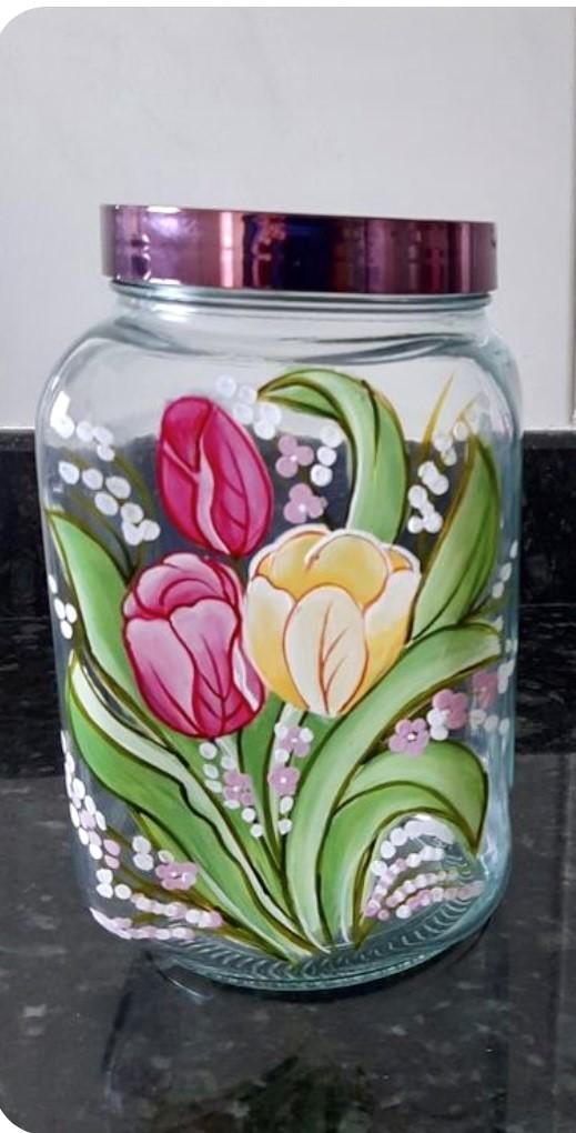 tulip garden vase 